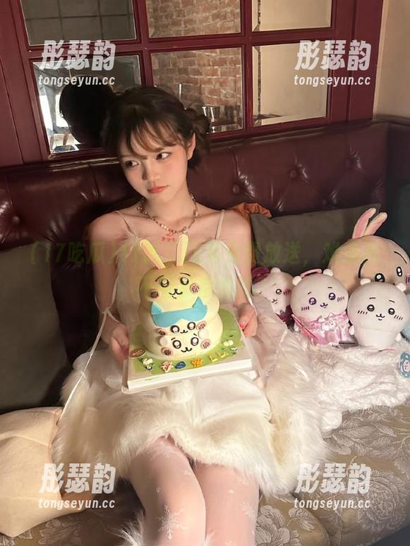 17吃瓜网页免费放送，难道我不看会后悔吗？