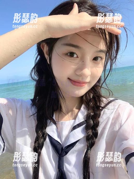 收藏“51cgfun”，来看八卦界的真白眼！