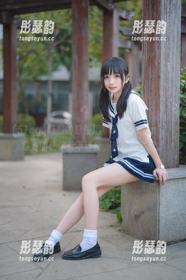 吃瓜的时候用“51cg.com”，妥妥的让你永不迷路，热闹到飞起。