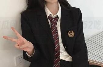 在线追瓜日记，52吃瓜网让每个人绿意盎然的生活！