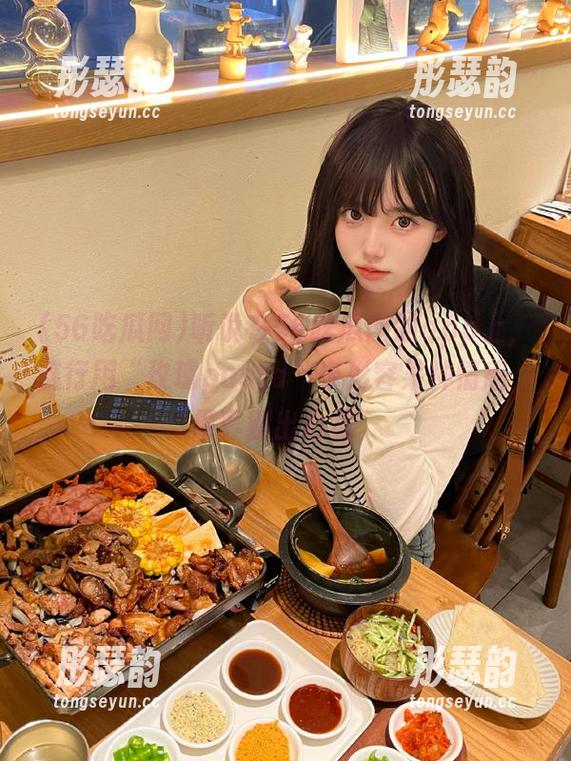 56吃瓜网 听说在56吃瓜网的app上,流行用“玫瑰pasta”来形容某种情感,果真别出心裁。