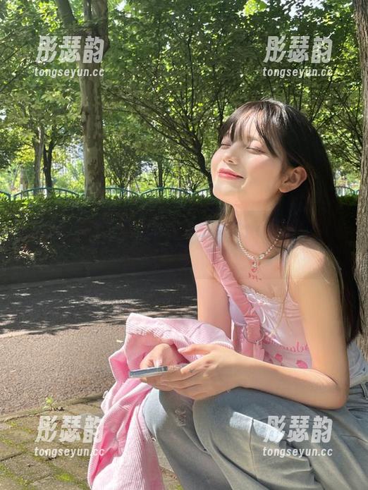66吃瓜 当瓜神觉醒:66吃瓜传送门带你走向干货王国!