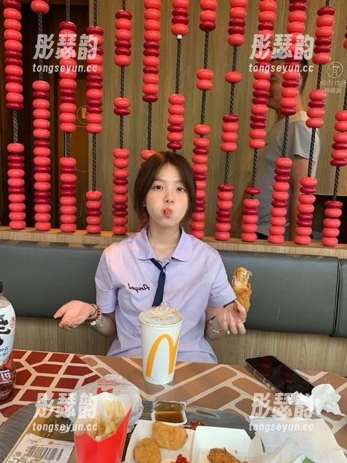 91网曝，能不能多点黑料让我收藏，网上太乏味了！