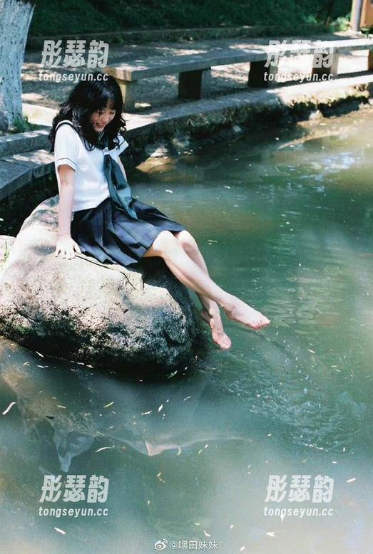 998.su 不小心被“998.su”迷住,永不迷路的瓜田里,吃瓜也能算GPS吗?