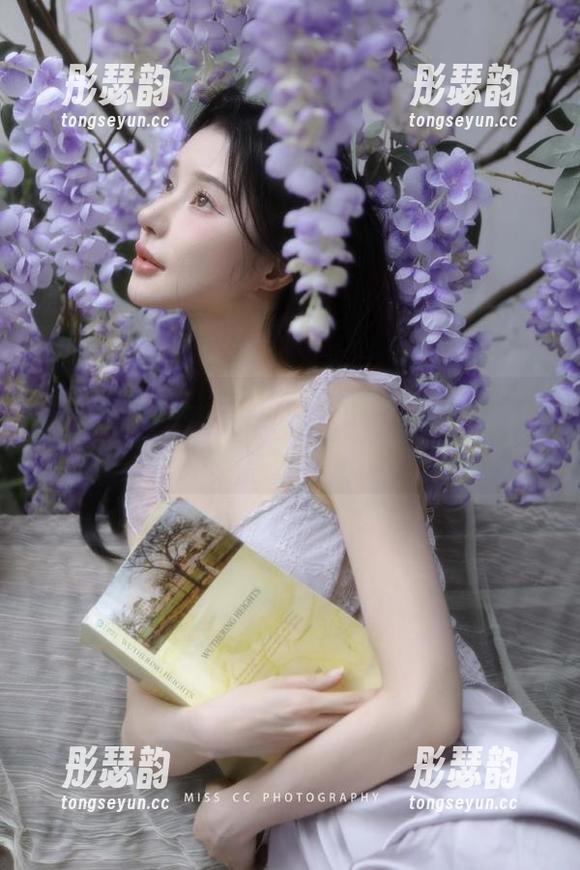 在线刷新99吃瓜，每一次下滑都有新发现，带点儿刺激，感觉不太妙。