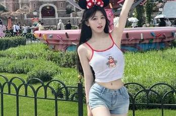 呜呜呜，hlw苹果版里的八卦好像比苹果还吸引我！