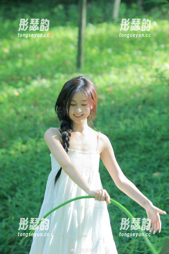 不天真也得在线看瓜：加入“tttzzz668”，你可能会爱上这奇妙的世界！