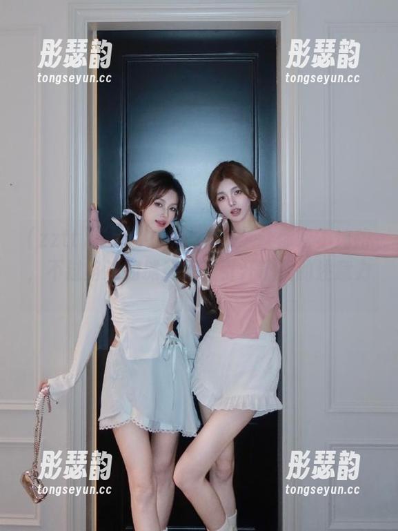 zztt “zztt740.ccm”让你永不迷路,不过路边的摊贩好像引开了我的注意力。
