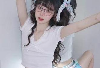 被zztt740.ccm苹果版包围的日子，简直就是瓜田里的小白兔！