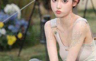 下班后就想用“一起吃瓜com”苹果版整理我的“八卦囧事”