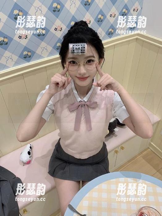 五一黑料在线：你的瓜农现场直播放送中