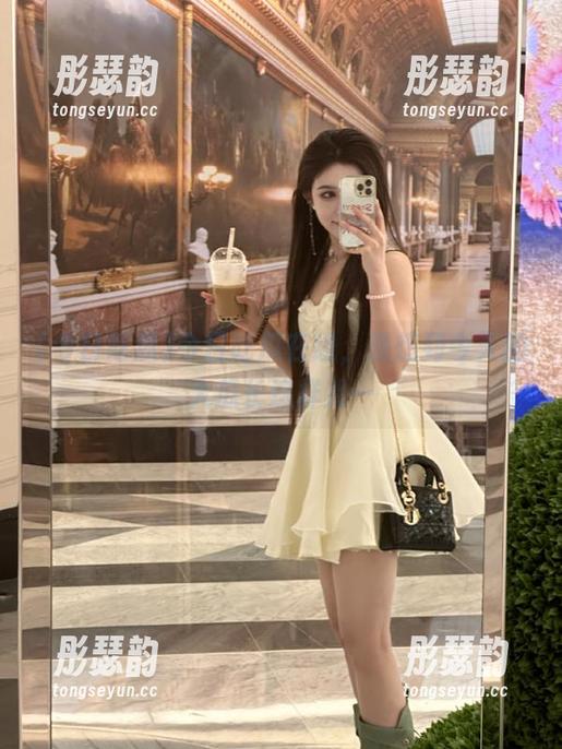 今日吃瓜在线，没想到今天的大瓜长这样儿…