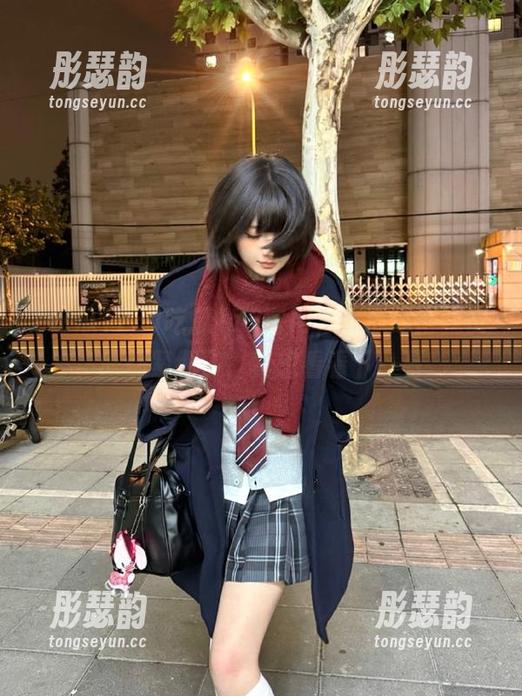 吃瓜178 吃瓜178官网,追瓜追得我皮肤都紧绷了,真想看看下一幕