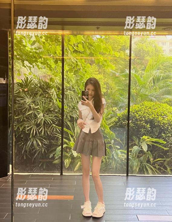 吃瓜福利 “吃瓜福利”网站是个幽默的傻园,潜力无限看我实现飞跃!