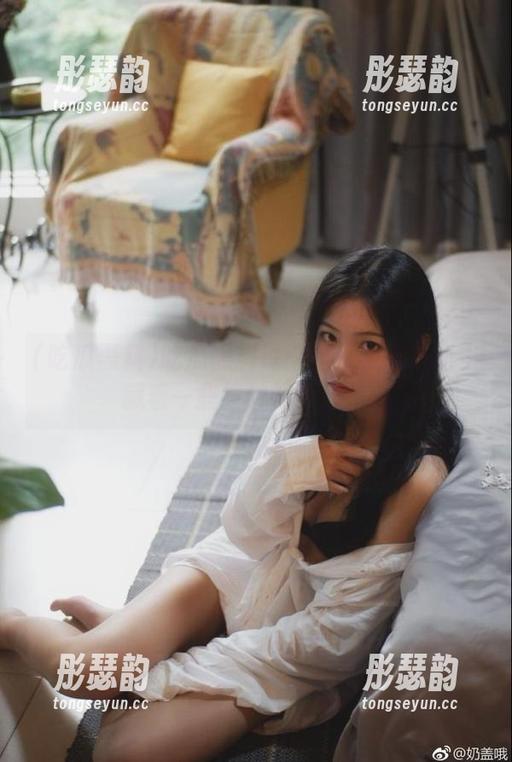 吃瓜黑料说：这条视频线路上藏着一些绝妙的私密时刻