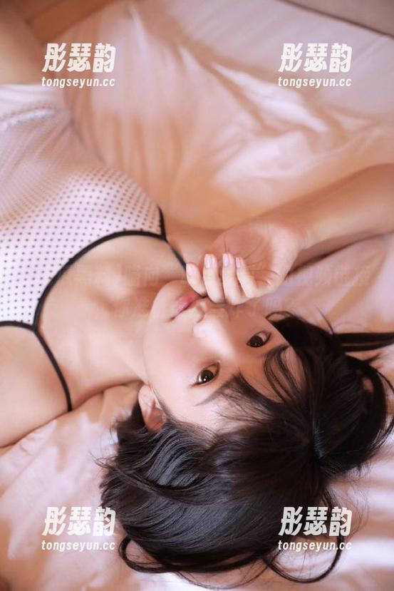瞄向“吃瓜黑料”的视频链接，你准备好被轰炸了吗？