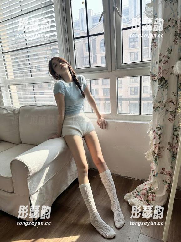 就冲这条，明星黑料网分享的“泡面轶事”，我今天的进行曲算是响起来了！