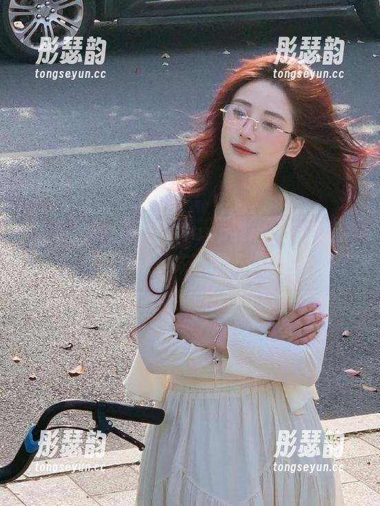 暴走黑料app到底是疯魔还是精准，吃瓜群众竟成了围观“考古”队？
