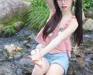 像超人寻找“资源”一般，网曝吃瓜让我成为了八卦达人！