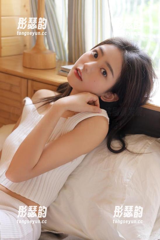网曝吃瓜更新：这剧情发展，比我追的剧还离奇，哈哈！