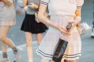啊，黑哥冲料下载入口在哪里？等我找到就去耍耍！