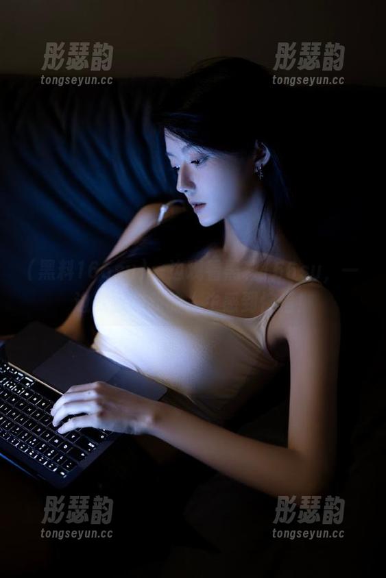 一边观看黑料166su，一边默默对我的人生感到惋惜！
