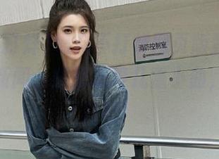 黑料不打烊网页版登录，明明是看新闻，却总想哼几重小曲，内心乐开花！