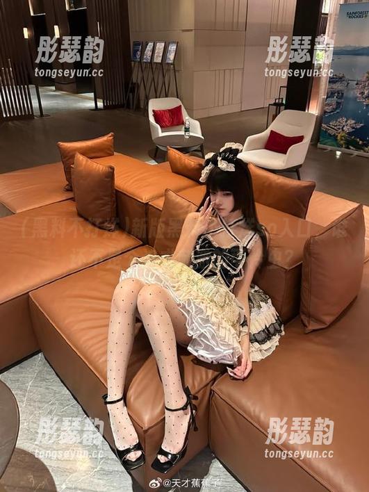 新版黑料不打烊so入口，谁还不是个追求刺激的可怜虫？