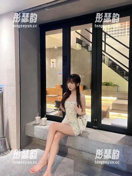 黑料不重样，直达心头：“今天又有新瓜来袭，感受一下我的八卦雷达！”