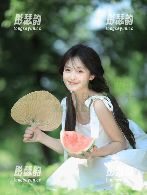 在“黑料吃瓜不打烊”官网入口，瓜农们萝卜白菜齐分享，来一发你也懂的！