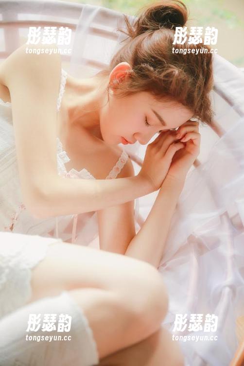 你信不信，黑料社视频里的反差比我刚拖的地面还光滑？