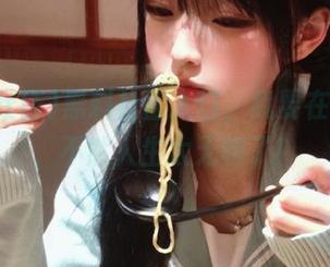 黑料社区入口，我要在线撩瓜，不然人生太无聊了！