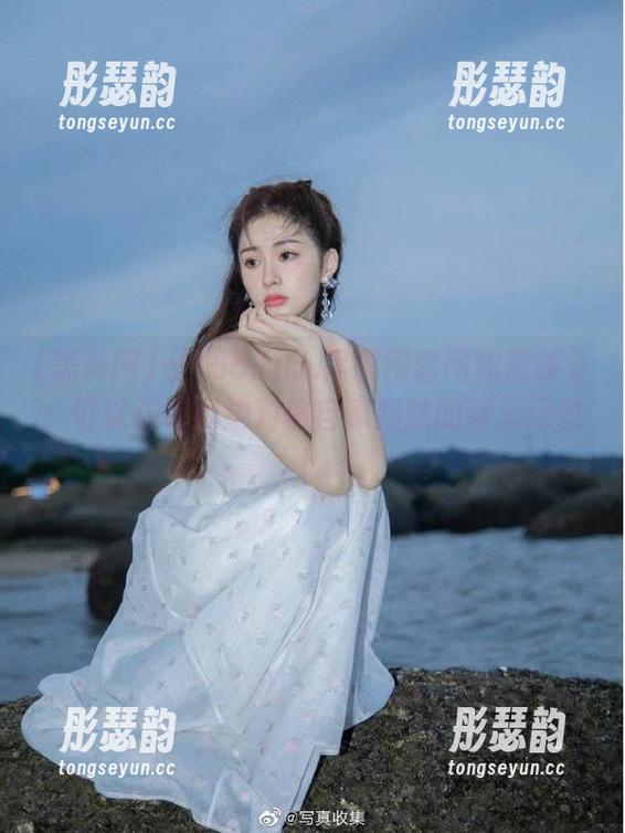 《155.fun.黑料网官网旗舰版》：可以边吃瓜边对照自家姐妹的聊天纪录！