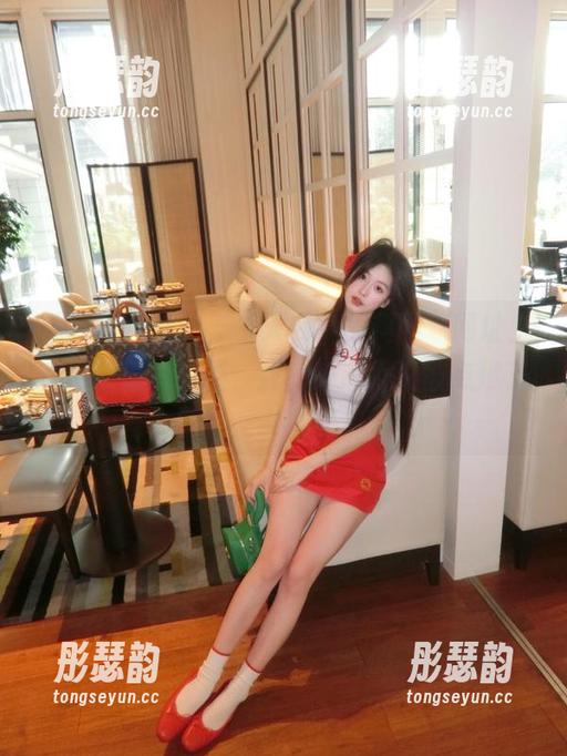 呜呜，今天在“黑料网”网址上看到个好玩的点，我的好奇心又被点燃了！