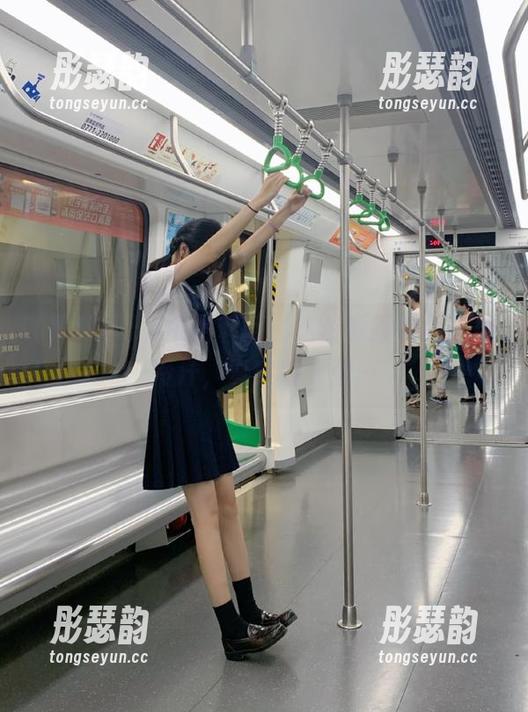有个黑料网，这资源搜得我一身冷汗，真实感太强…
